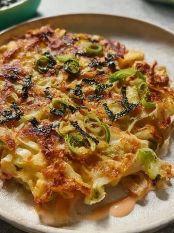 Japanese cabbage pancake
